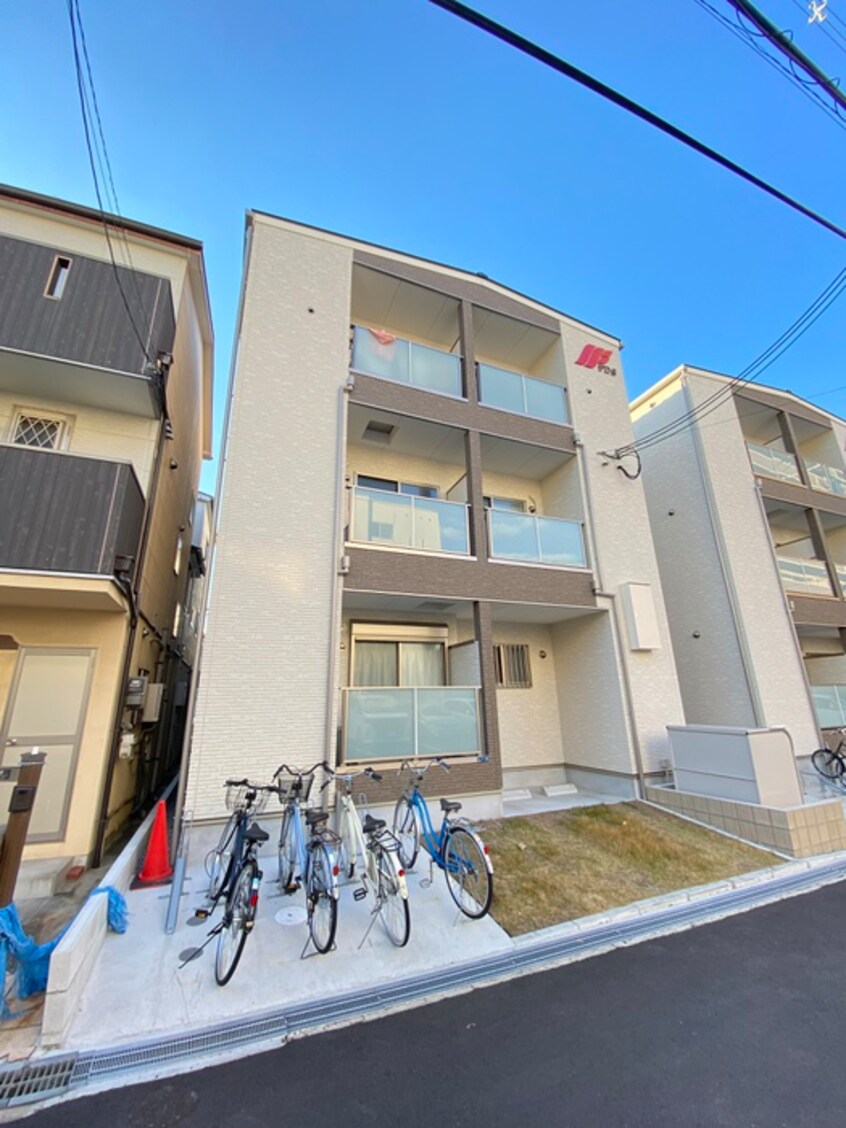 外観写真 Kvell　Garden　香里 Ⅱ