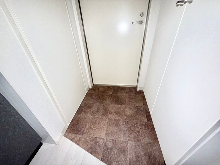 玄関 Kvell　Garden　香里 Ⅱ