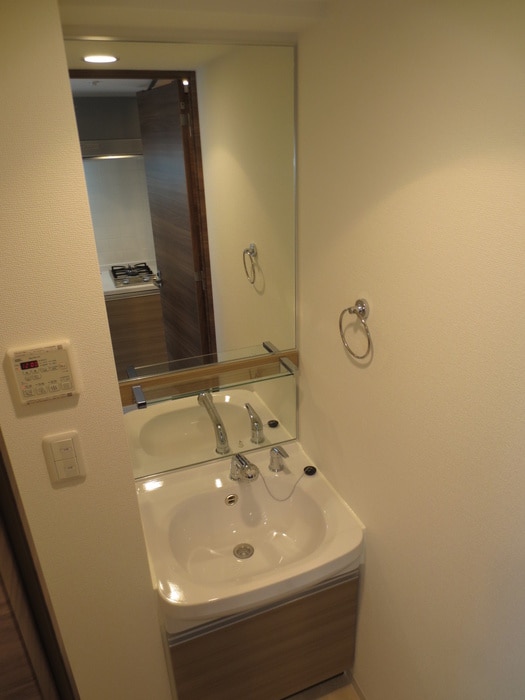 洗面 グランカリテ塚本（401）