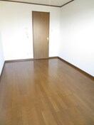 居室 オリエンタル楠根