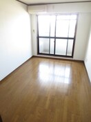 居室 オリエンタル楠根