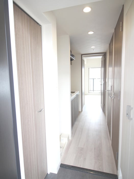 廊下 スプランディッド新大阪WEST