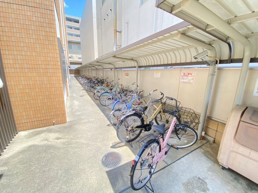 駐輪場 レスペランス西小路