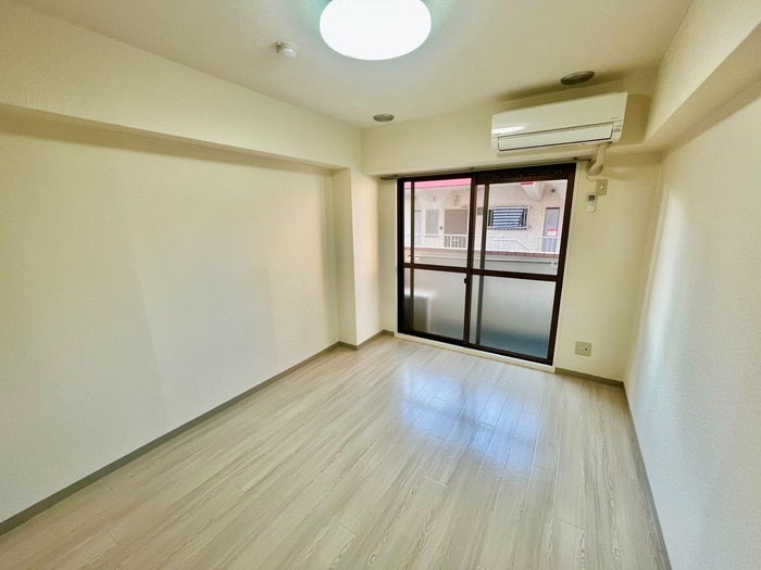 居室 サンロイヤル長柄