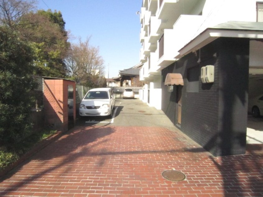 駐車場 ハイツ山科