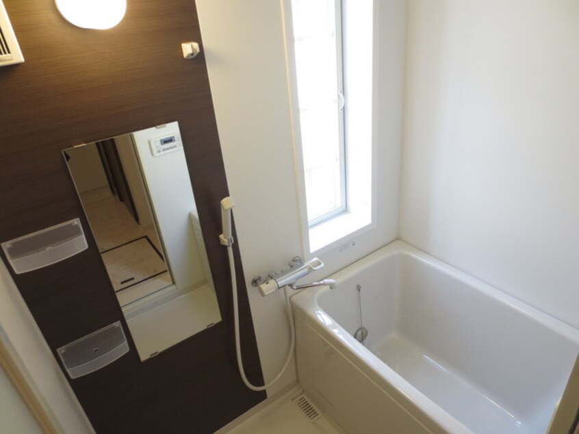 バス／シャワールーム等 メゾネット大原