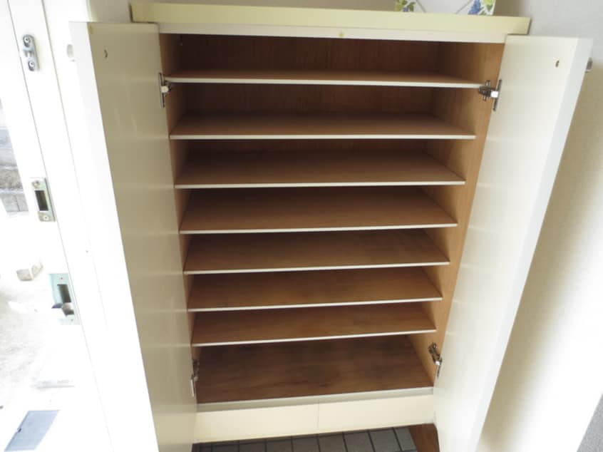 靴箱 メゾネット大原