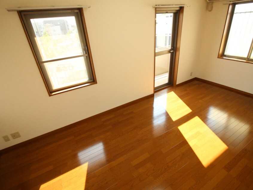 居室 グレ－スコ－ト