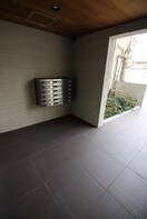 エントランス部分 ドゥエリング太子橋