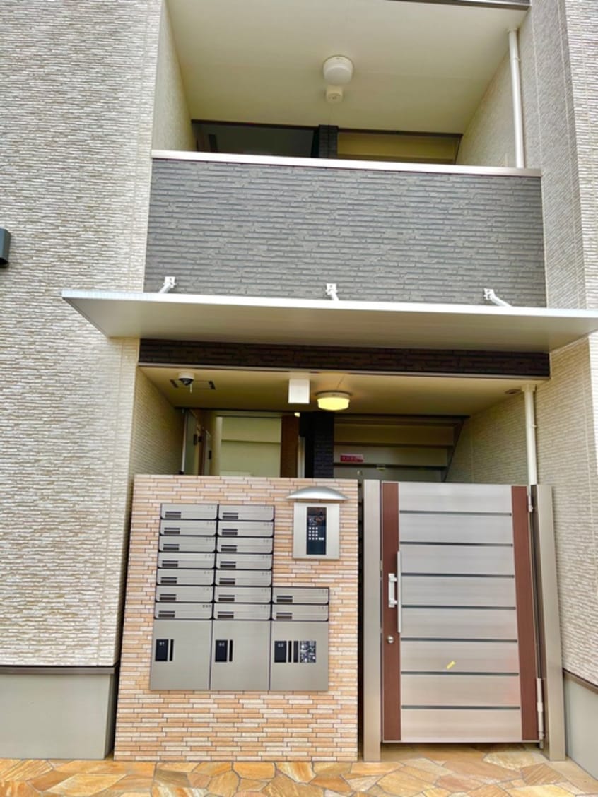 エントランス部分 グランエクセルⅢ番館