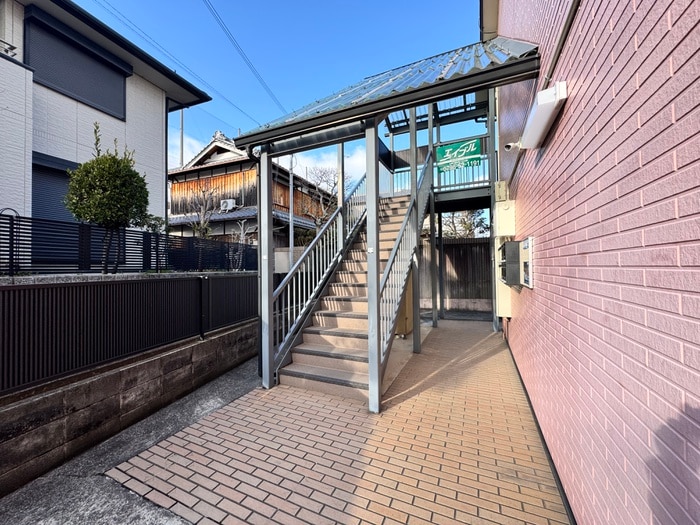 エントランス部分 誠月ハイツ
