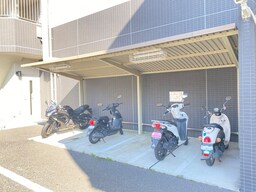 バイク置き場