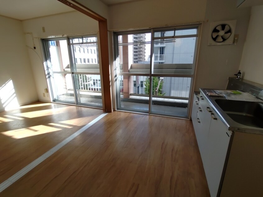 居室 成晃マンション