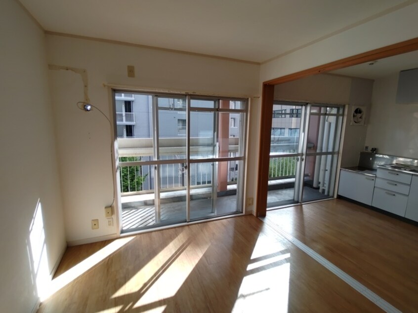 居室 成晃マンション