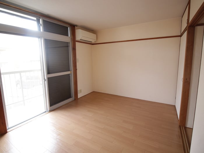 居室 吉川マンションＢ棟