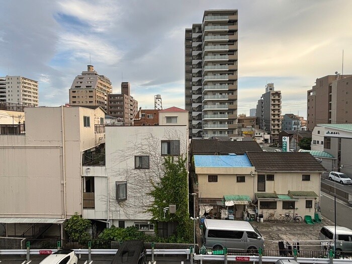 室内からの展望 リライアンス明石弐番館