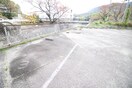 駐車場 名塩第一ハイツ