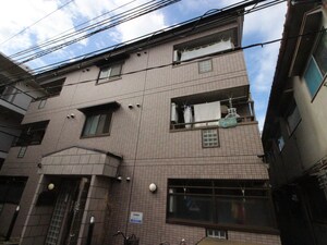 シャルム　エム