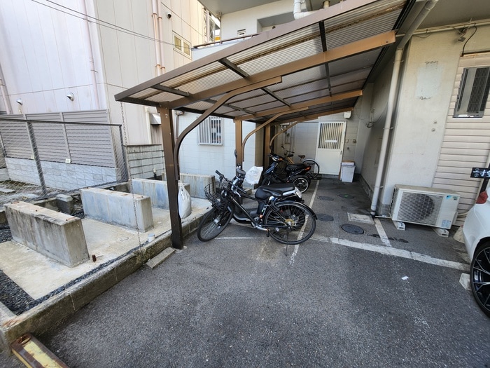 駐輪場 ﾕｰﾄﾋﾟｱｽｴﾋﾛ
