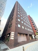 青山ビル本館（上六青山ハイツ）の外観