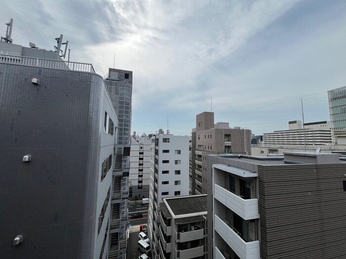 室内からの展望 青山ビル本館（上六青山ハイツ）