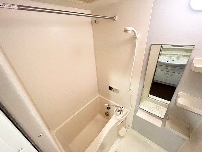 バス／シャワールーム等 アット長田