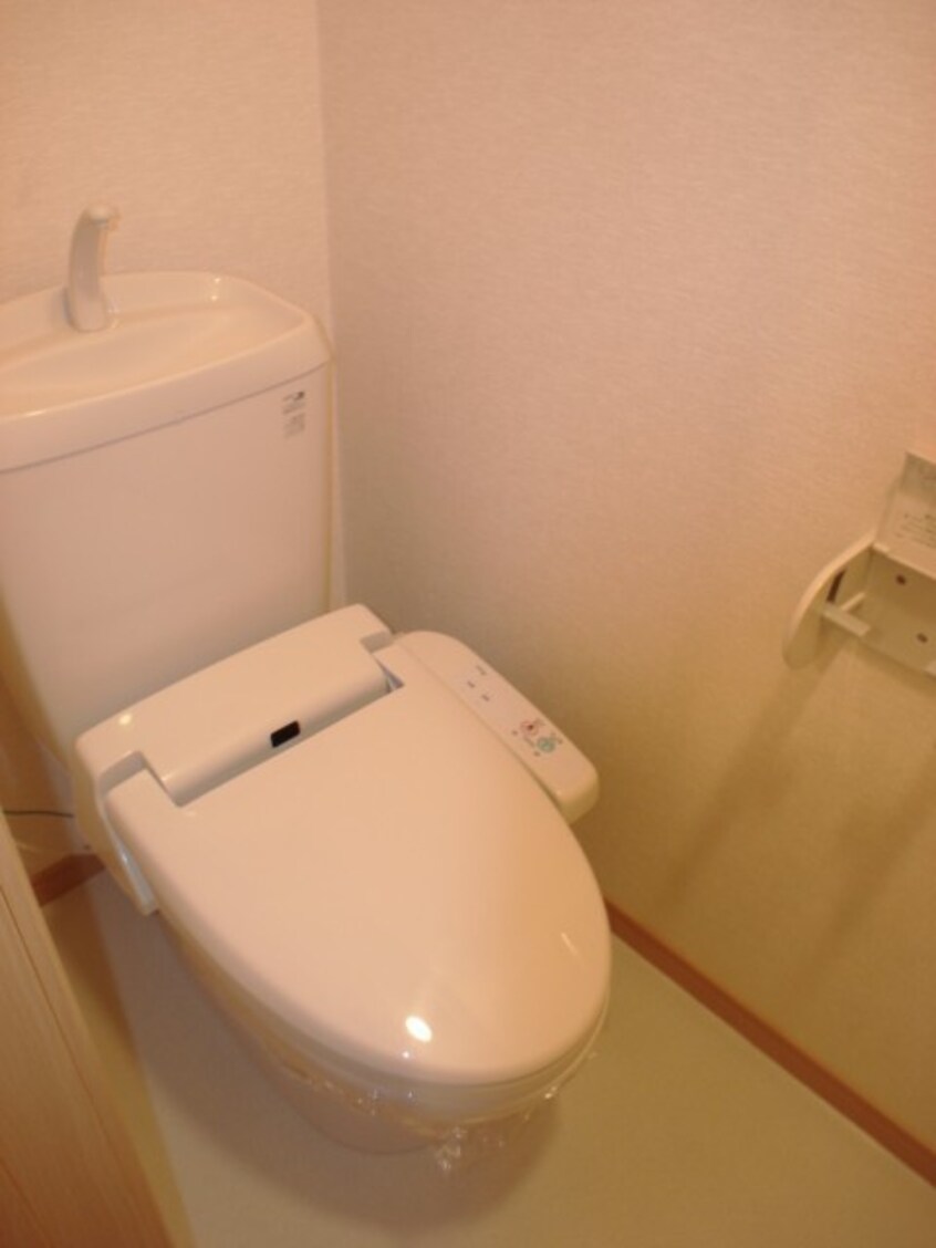 トイレ アット長田