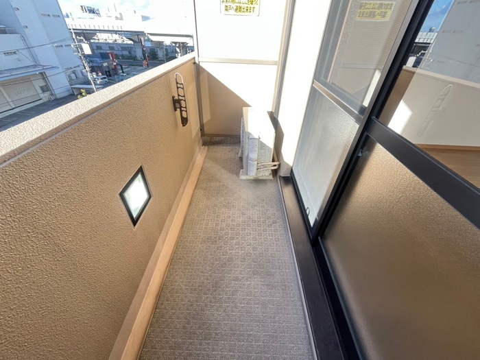 ベランダ・バルコニー アット長田