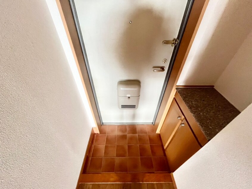 玄関 アット長田