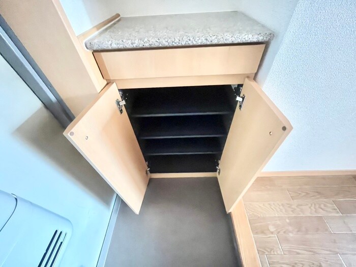 靴箱 アット長田