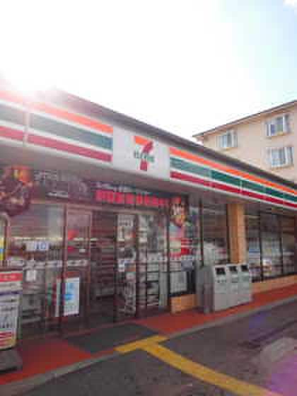 セブンイレブン明石桜町店(コンビニ)まで270m カサグランデ