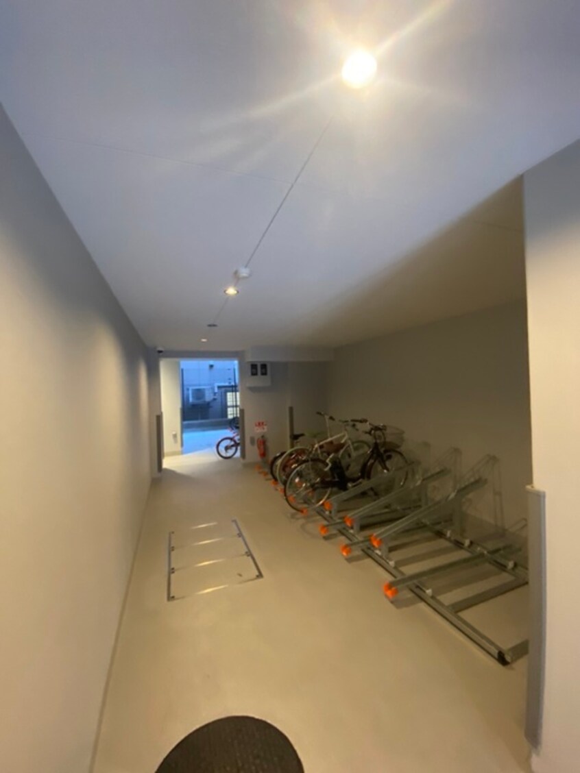 駐輪場 S-RESIDENCE大阪上本町