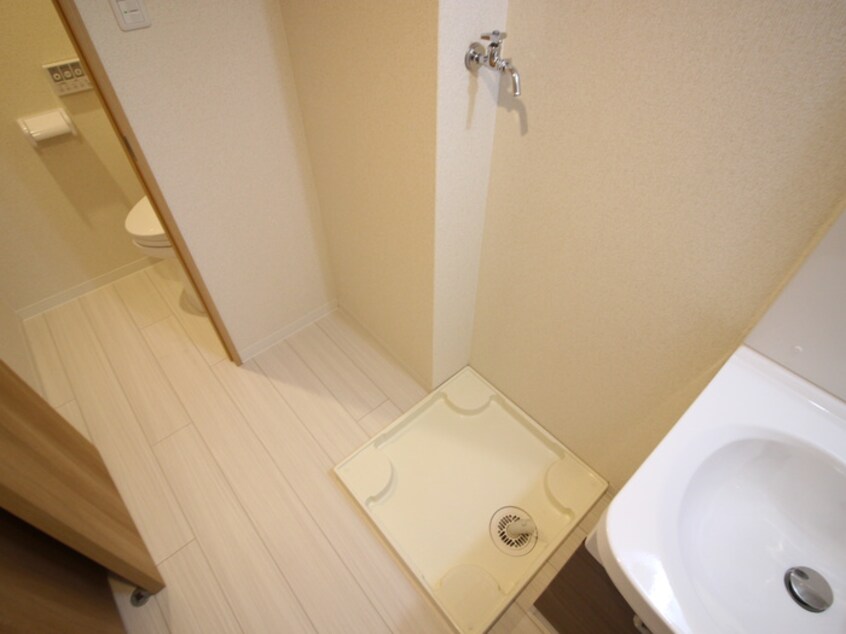 洗濯機置場 フィユフラッツ中桜塚