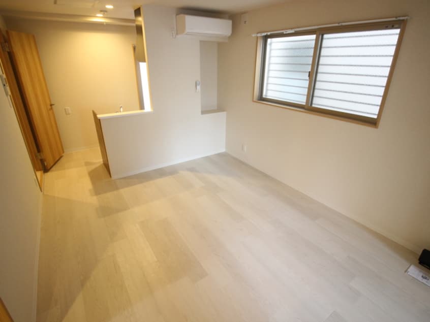 居室 フィユフラッツ中桜塚