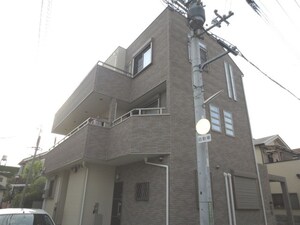 西田ハイツ