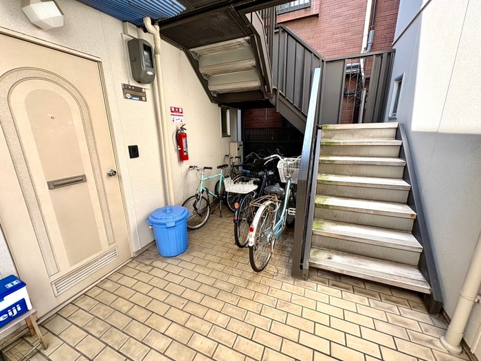 エントランス部分 タウニイ・塚本Ⅱ