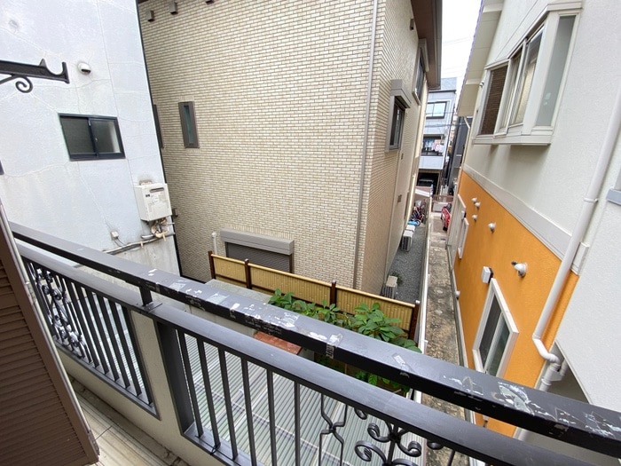 室内からの展望 タウニイ・塚本Ⅱ