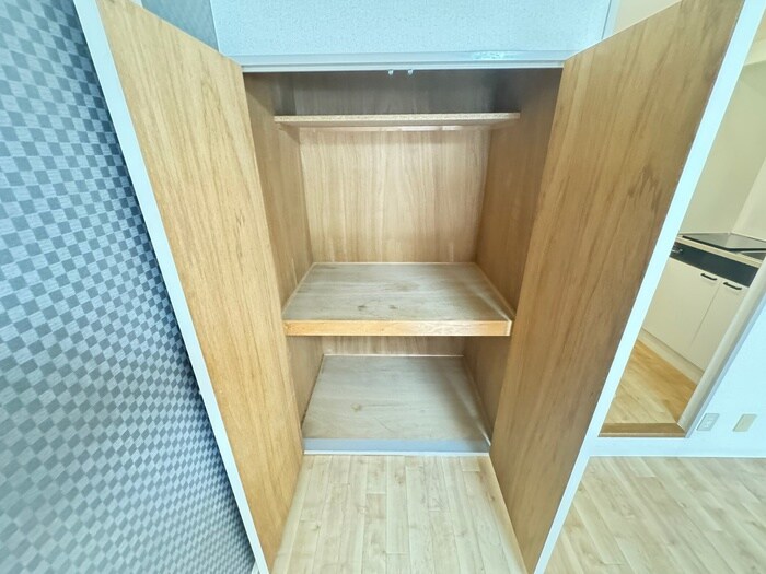 収納 メゾンシャテ－ニュ