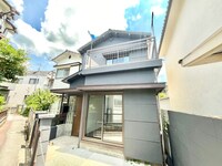 箕面市半町貸家