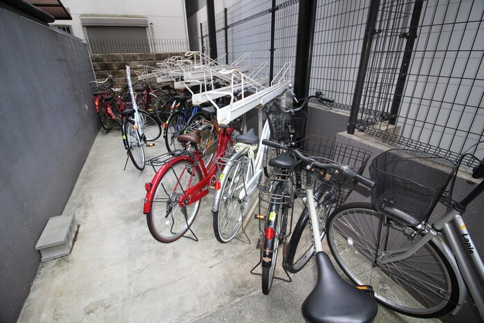 駐輪場 ＭＥＳＳＡＧＥ東京橋
