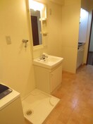 洗濯機置場 ＭＥＳＳＡＧＥ東京橋