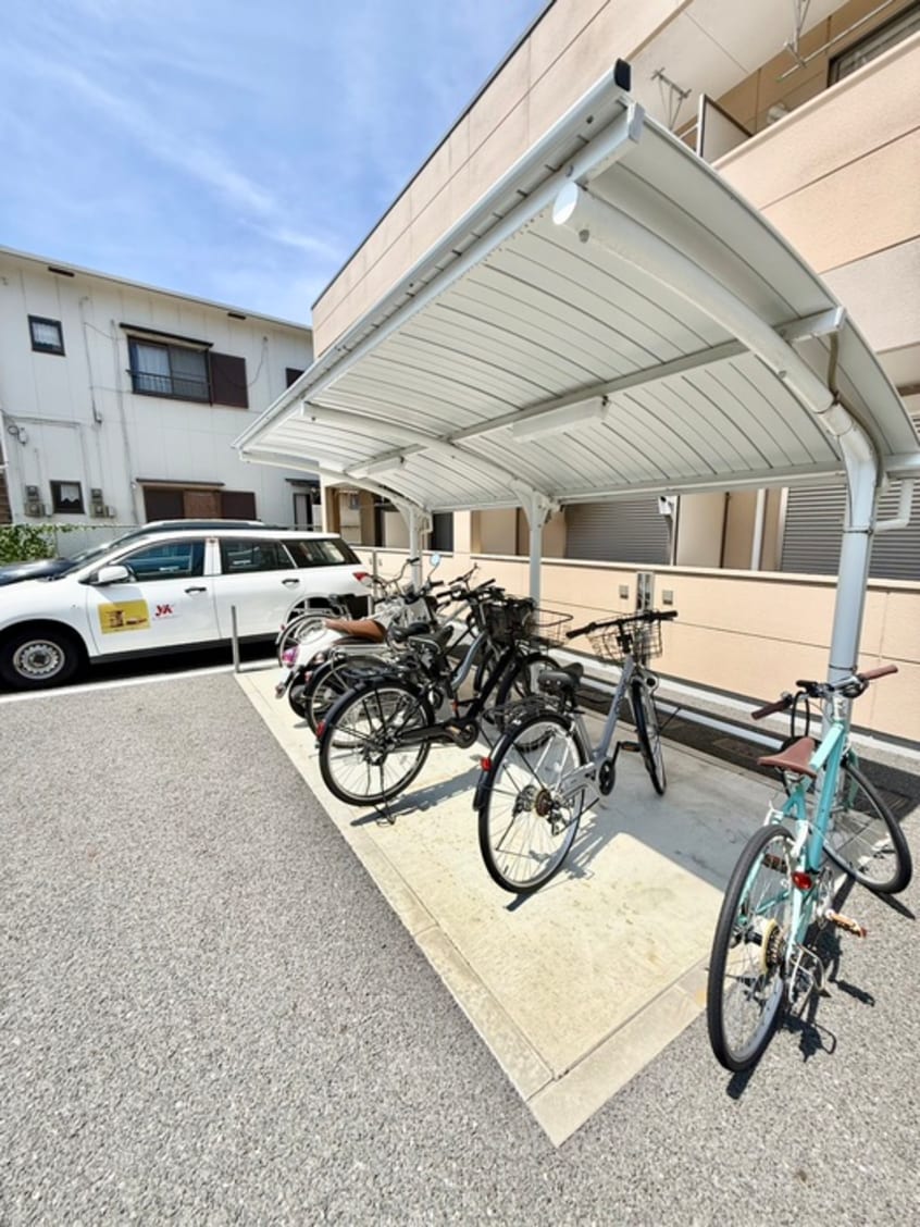 駐輪場 Ｂ・Ｃマンション