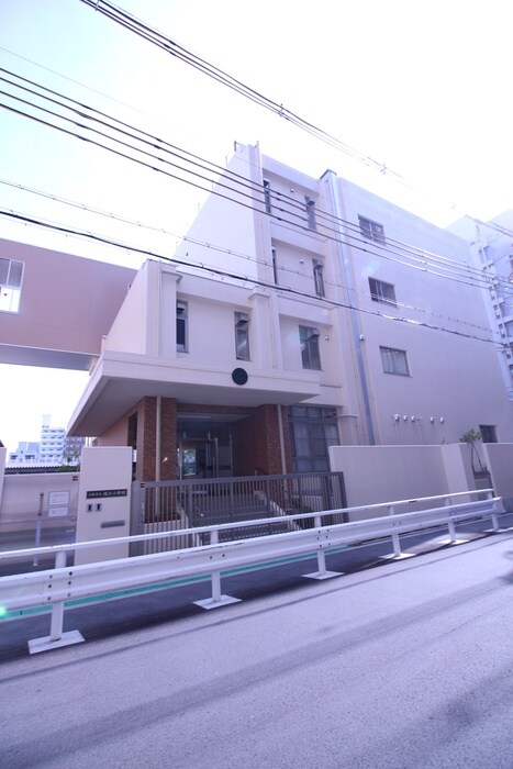 堀江小学校(小学校)まで210m PHOENIX北堀江