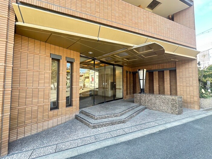 エントランス部分 ＶＩＶＯ松ヶ鼻