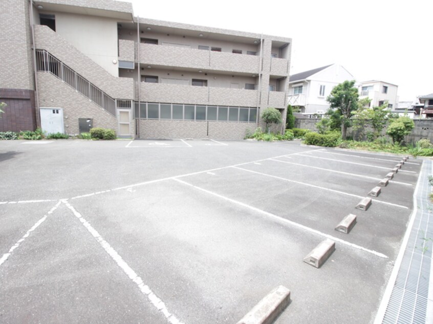 駐車場 いなほの館