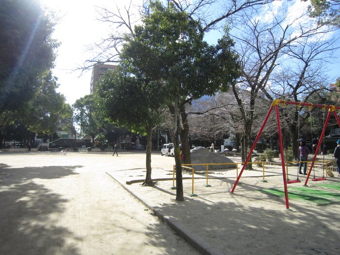 池田駅前公園(公園)まで210m ＦＫハイツ