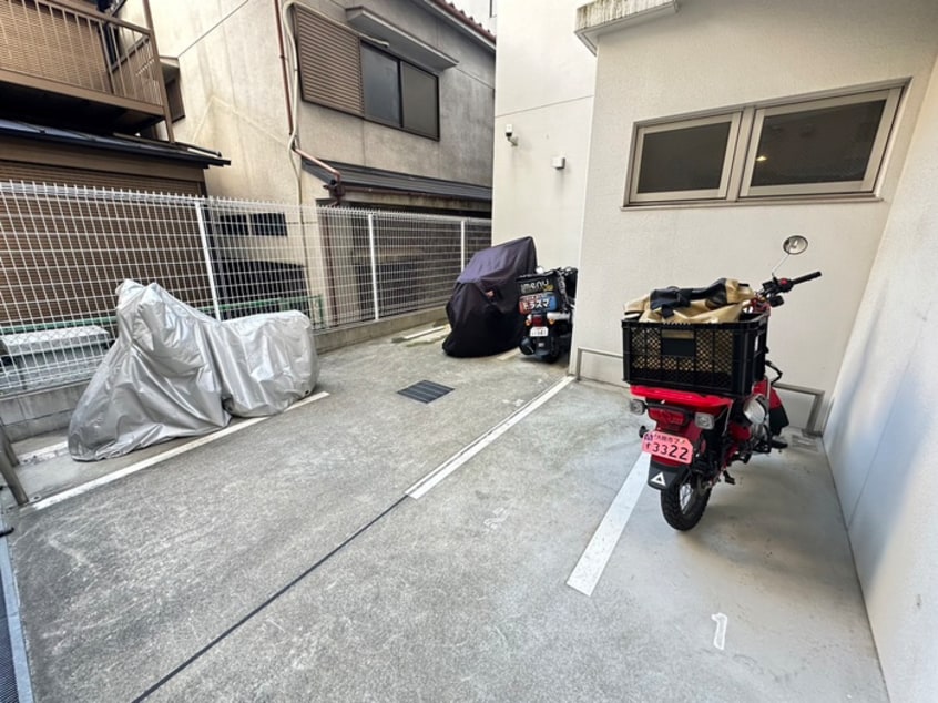 バイク置き場 セレニテ夕陽丘ＥＳＴ