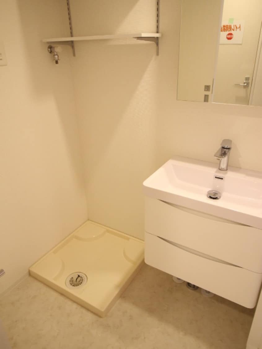 洗面 セレニテ夕陽丘ＥＳＴ