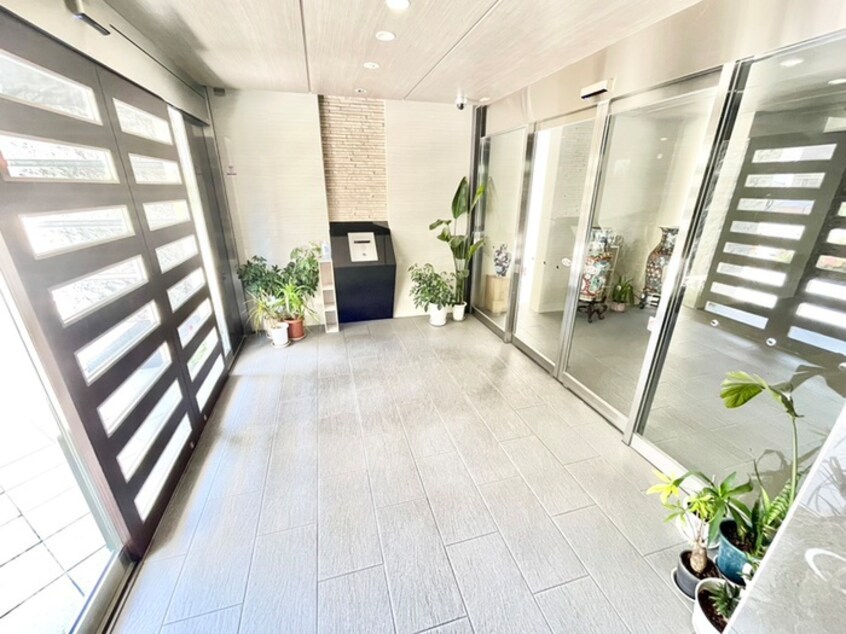 エントランス部分 D-court門真駅前