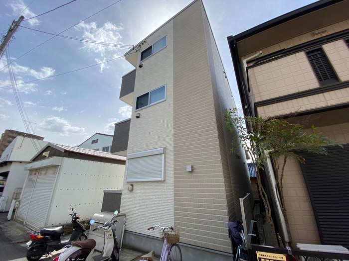 外観写真 ファンタム椥辻